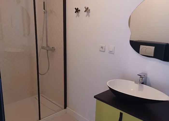 شقة Quiet Loft 7 Min To Roseraie Metro Station